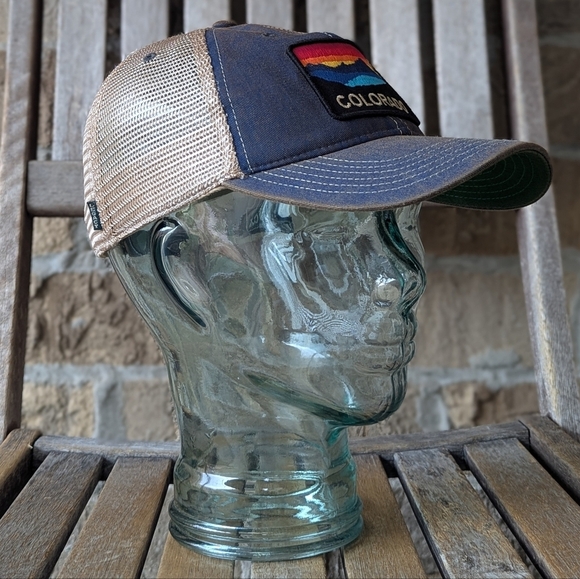 NWOT Legacy Colorado Mountain Sunrise Sunset Patch Trucker Hat Unisex Blue Tan - Picture 3 of 9